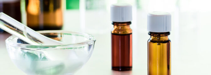 自然の力で心と体を癒す《まつばオイル》 特集