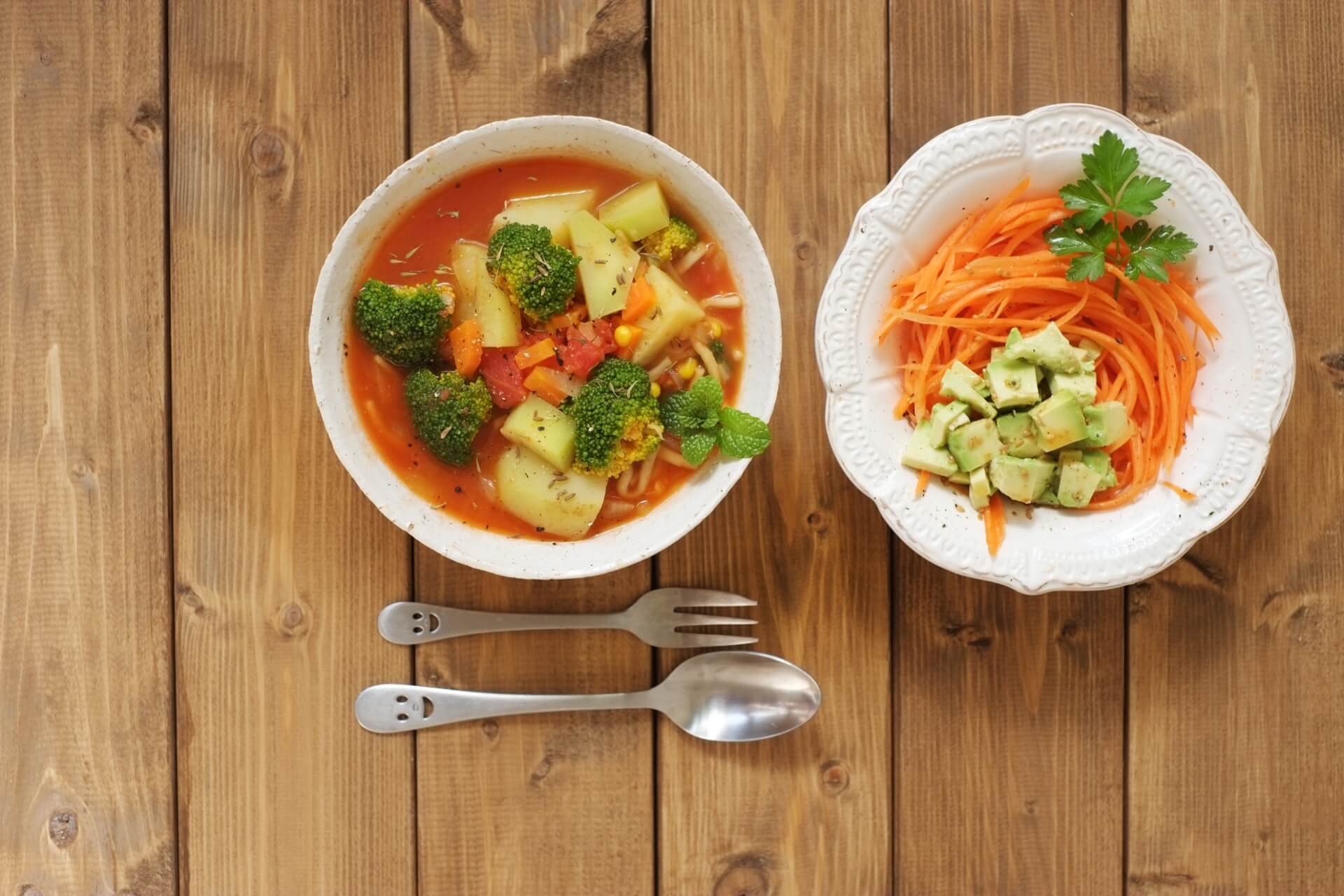 野菜がふんだんに使われている食事